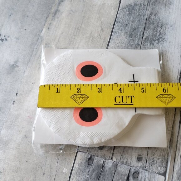 NWT – Meri Meri Skull Halloween Paper Napkins (20) - Picture 2 of 3